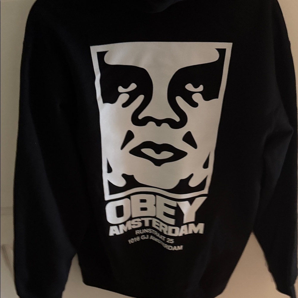 Obey Black Hoodie Sweater - Picture 3 of 5